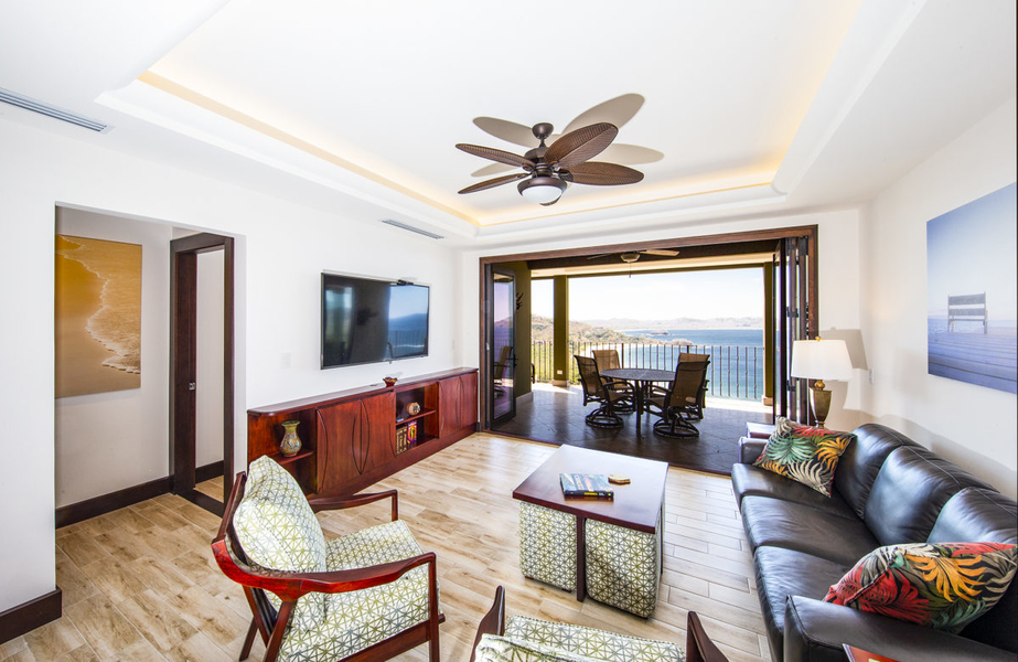 living room with views of Playa Flamingo